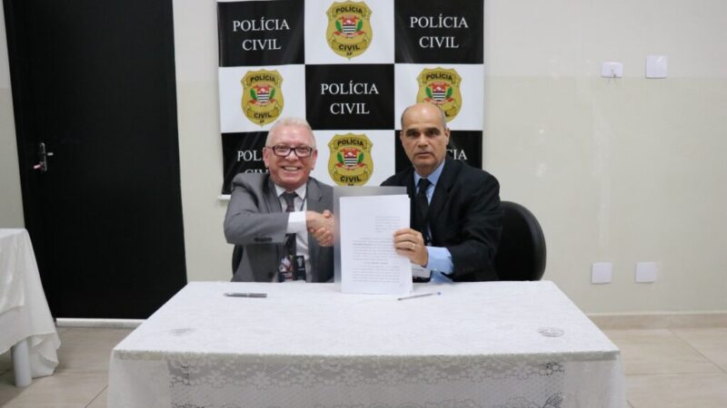 CRMV-SP consolida parceria inédita com Deinter 7 para combate a maus-tratos contra animais e prevenção ao exercício ilegal da Medicina Veterinária e da Zootecnia.