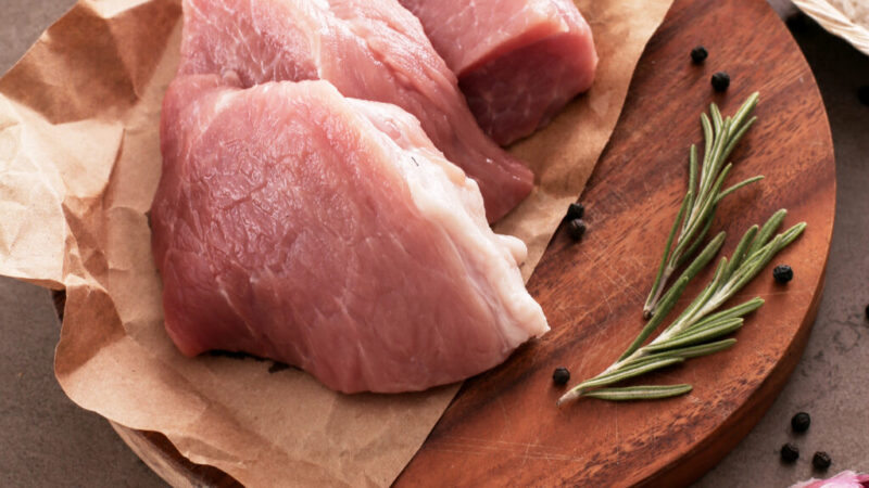 Exportações de carne suína acumulam alta de 17,6% neste ano.