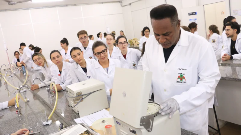 Unimar oferece mais de 1.200 bolsas de estudo pelo ProUni 2025.