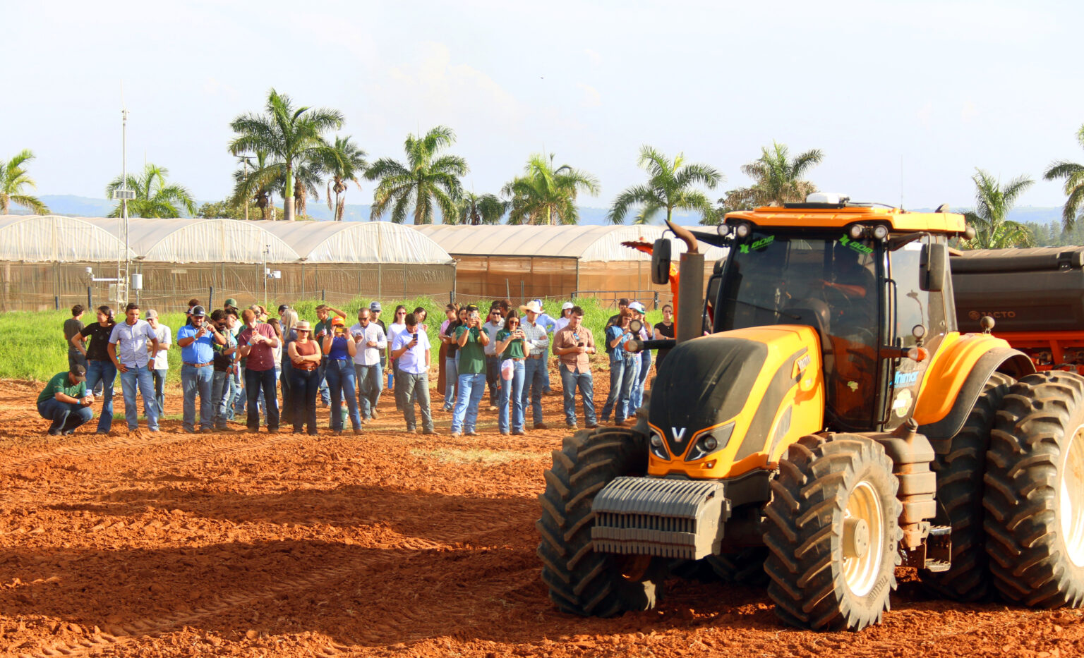 2º Dia de Campo FarmLab reforça parceria Unimar e Jacto, ampliando integração entre tecnologia, pesquisa e formação multidisciplinar.