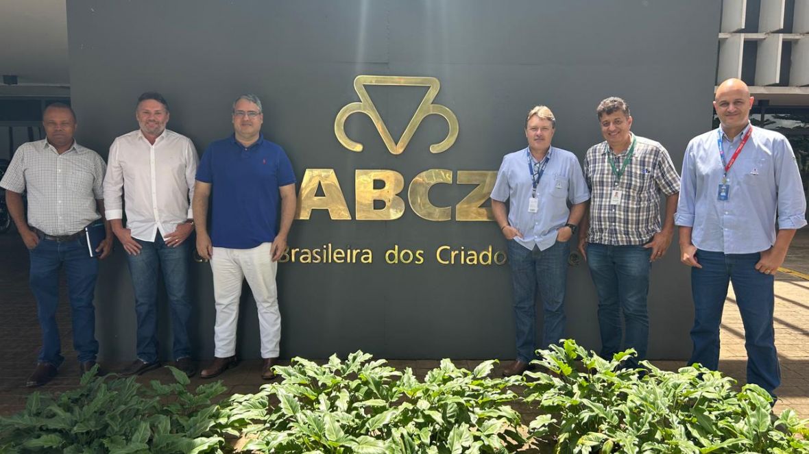 Com impacto direto na produtividade, Feira do Pró-Genética chega à 14ª edição em Ituiutaba.