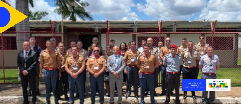 Projeto Cão-Guia é apresentado a representantes dos Corpos de Bombeiros Militares durante o iLab Segurança 2026.