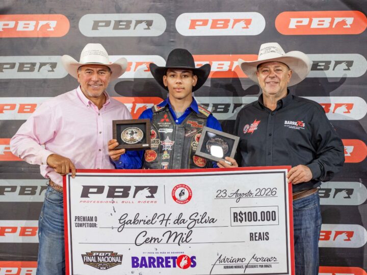 Gabriel Henrique da Silva é campeão da etapa Barretos da PBR Brazil.