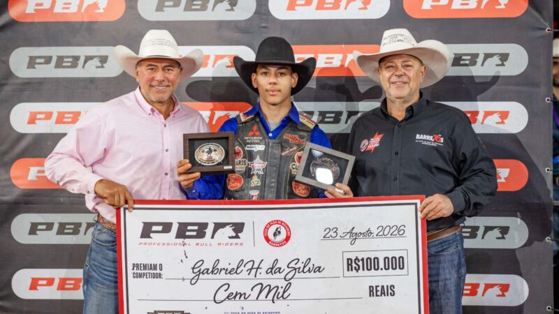Gabriel Henrique da Silva é campeão da etapa Barretos da PBR Brazil.