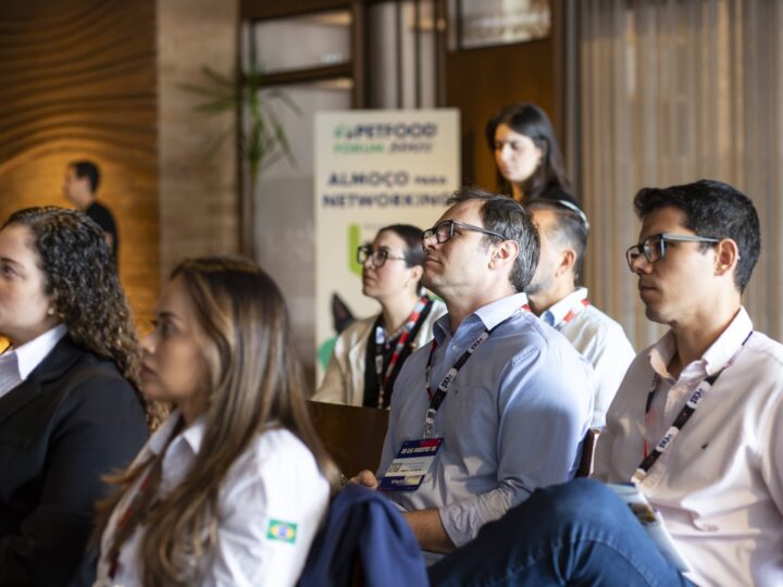 Brasil pode dobrar exportações de pet food e avançar rumo à liderança do setor na América do Sul.