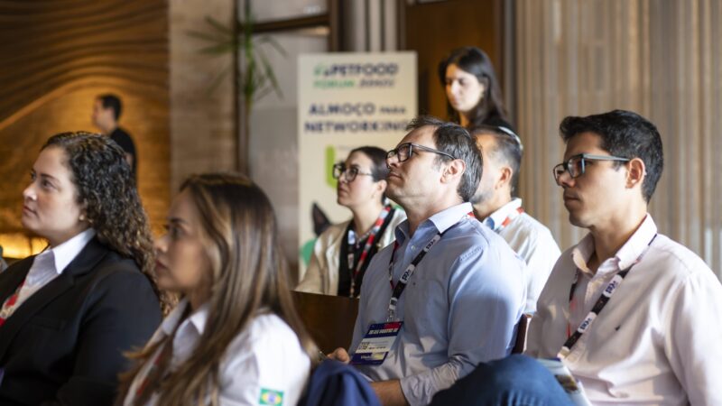 Brasil pode dobrar exportações de pet food e avançar rumo à liderança do setor na América do Sul.