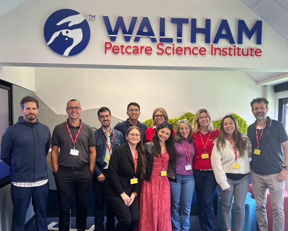 ROYAL CANIN® fortalece intercâmbio científico e viabiliza participação de jovens veterinários no congresso ESVCN 2026.